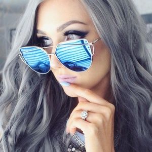 Large Cat Eye Sunglasses Blue Flat Mirrored Lens